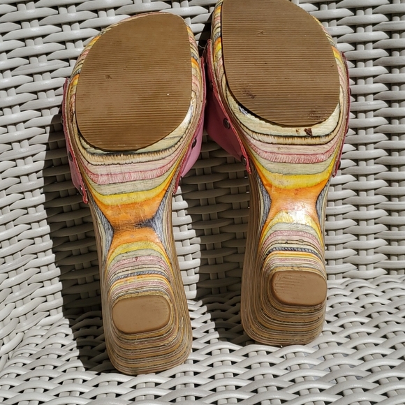 Vis a Vie sandals - Picture 4 of 9